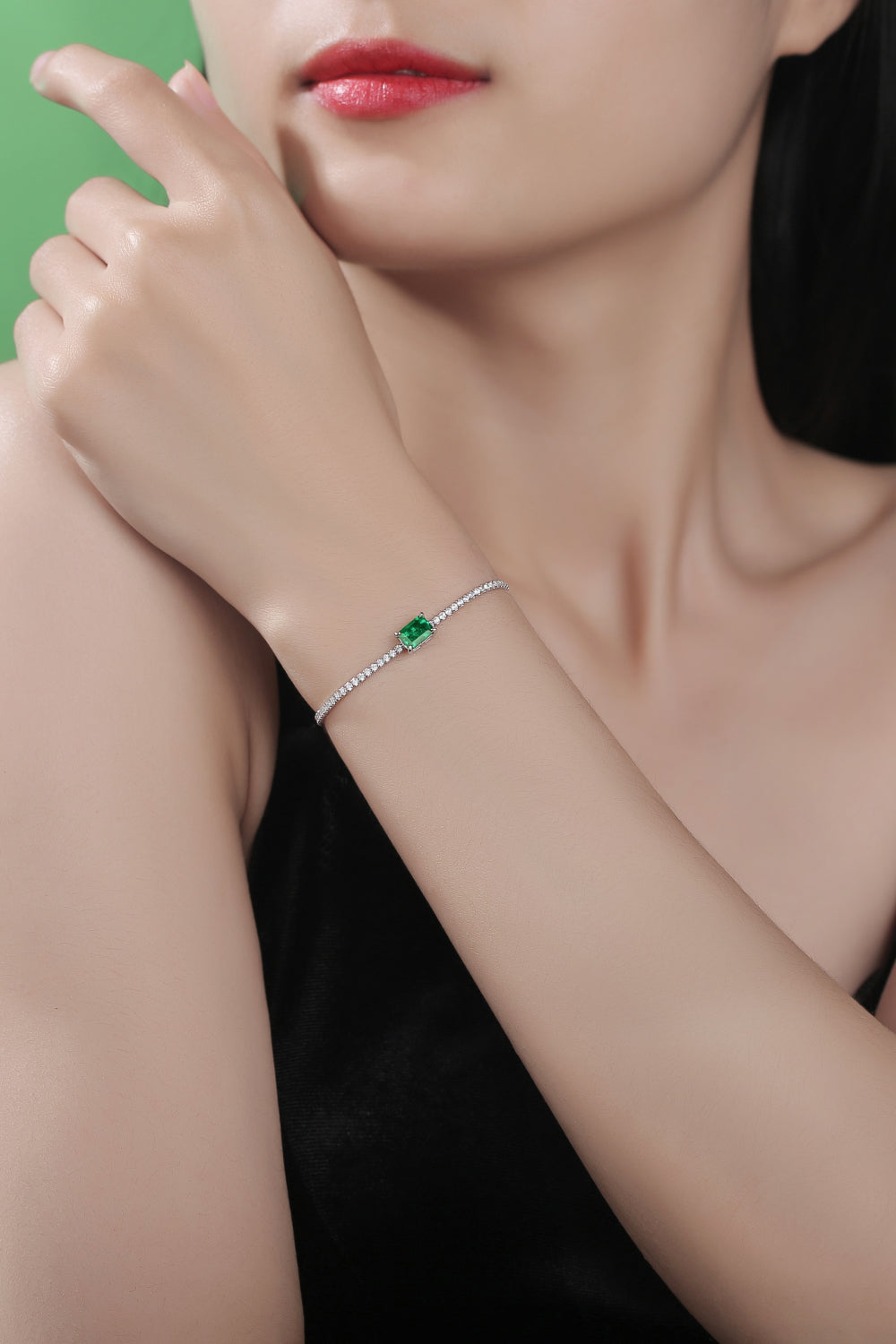 Baeful 1 Carat Lab-Grown Emerald Bracelet